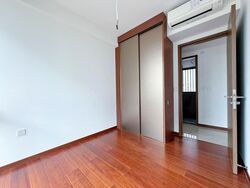 Slim Barracks Rise (D5), Condominium #636255321
